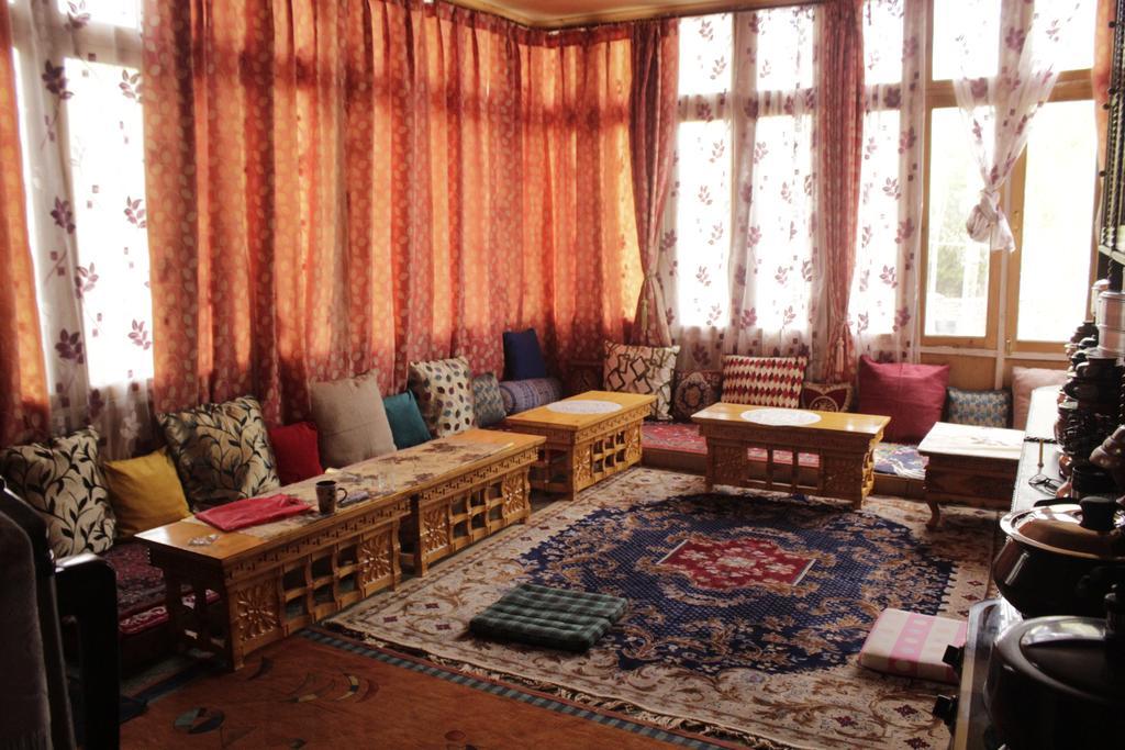 Tsetan Guest House Лех Екстер'єр фото