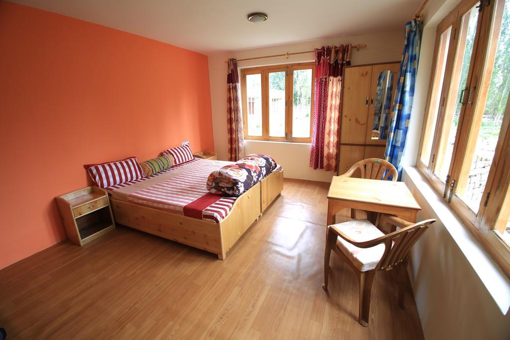 Tsetan Guest House Лех Екстер'єр фото